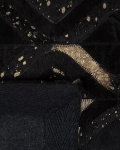 Matto Lehmännahka Musta/kulta DEVELI Useita Kokoja -Beliani undef src sa picid 689113 type whitesh image