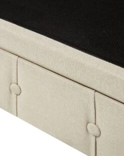 Beige Kangasverhoiltu Nojatuoli CHESTERFIELD 18 Beige Kangasverhoiltu Nojatuoli CHESTERFIELD -Beliani undef src sa picid 716982 type whitesh image