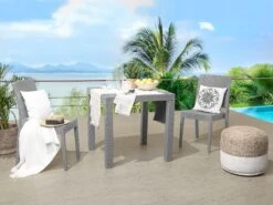 Puutarhapöytä 80 X 80 Cm Vaaleanharmaa FOSSANO -Beliani undef src sa picid 744585 type whitesh image