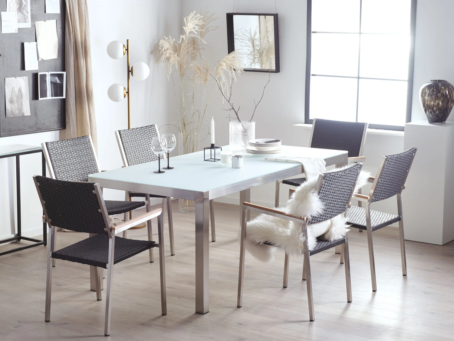 6-istuttava Ulkoruokailuryhmä Lasitaso Polyrottinkituolit Valkoinen/musta GROSSETO - Image 4