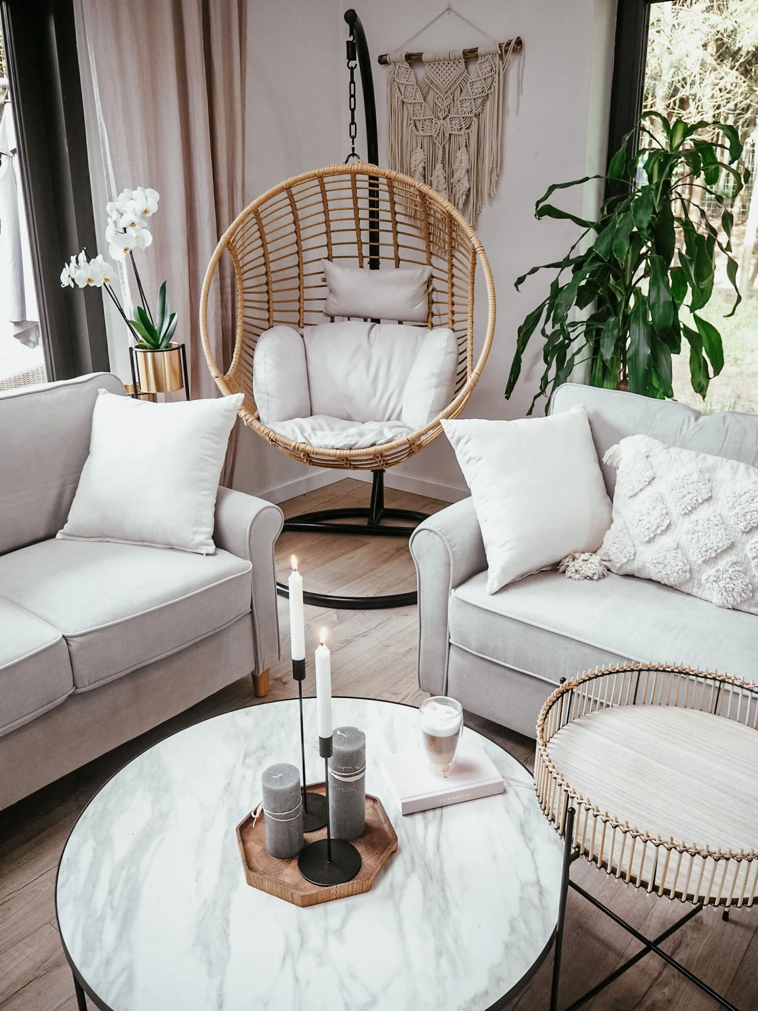 Rottinkinen Riipputuoli Jalustalla Puunvärinen ASPIO - Image 3