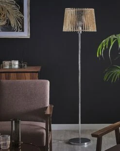 Lattiavalaisin Metalli Vaalea Puu/hopea FORGE -Beliani undef src sa picid 785389 type whitesh image