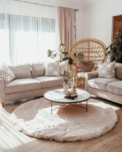 2+3 Samettinen Beige Sohvasetti RONNEBY -Beliani undef src sa picid 800792 type whitesh image