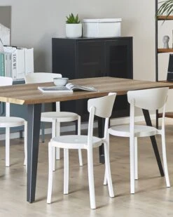 Tuoli Muovi Valkoinen 4 Kpl VIESTE -Beliani undef src sa picid 809173 type whitesh image