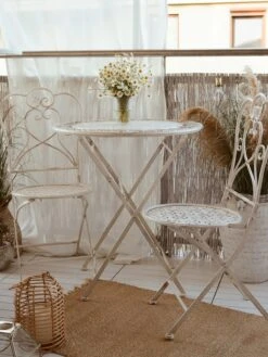 Terassipöytäsetti Beige TRIESTE -Beliani undef src sa picid 809925 type whitesh image