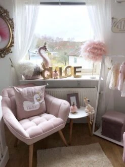 Nojatuoli Samettinen Vaaleanpunainen KARIS 13 Nojatuoli Samettinen Vaaleanpunainen KARIS -Beliani undef src sa picid 812291 type whitesh image