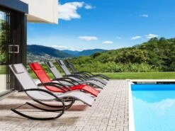 Keinuva Aurinkotuoli Harmaa CARANO II -Beliani undef src sa picid 812653 type whitesh image