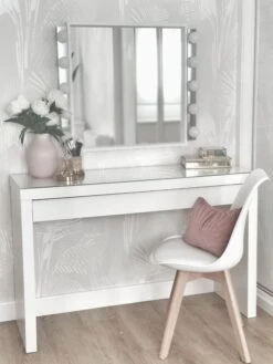 Tuoli Muovi Valkoinen 2 Kpl DAKOTA II 15 Tuoli Muovi Valkoinen 2 Kpl DAKOTA II -Beliani undef src sa picid 813424 type whitesh image