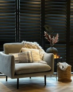 Nojatuoli Samettinen Harmaa VINTERBRO -Beliani undef src sa picid 820606 type whitesh image