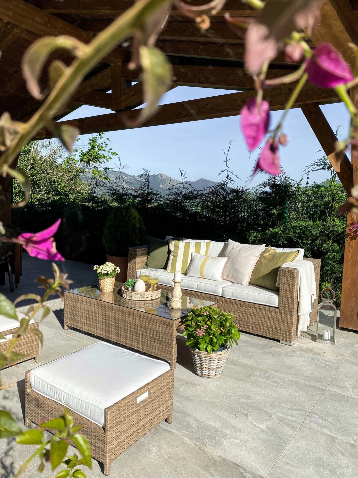 5-istuttava Ulkosohvaryhmä Polyrottinki Valkoinen BELLUNO - Image 3