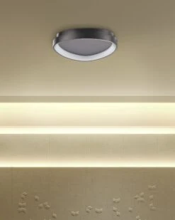 LED-kattovalaisin Teräs Musta NANDING -Beliani undef src sa picid 824619 type whitesh image