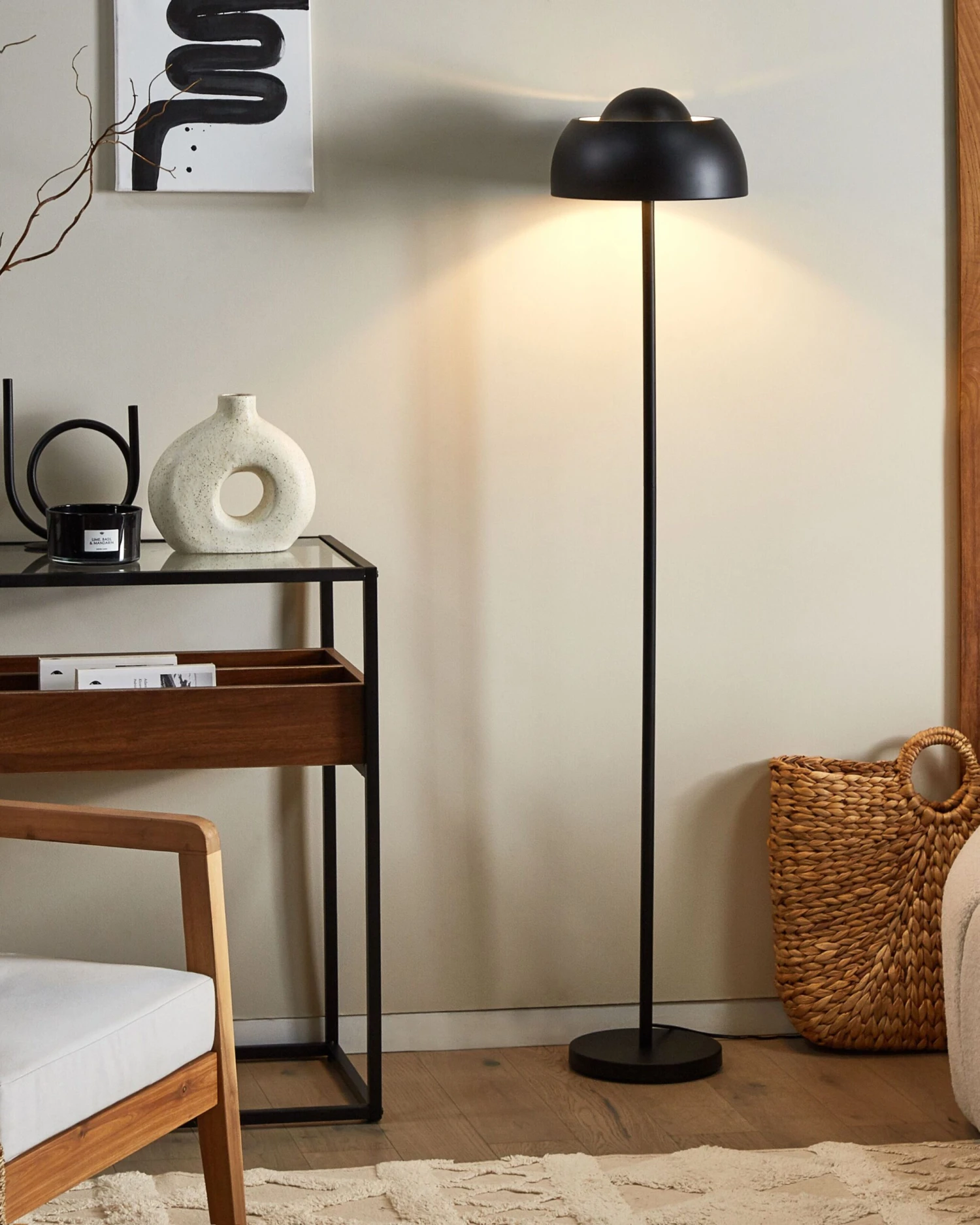 Lattiavalaisin Rauta Musta SENETTE 2 Lattiavalaisin Rauta Musta SENETTE - Image 2