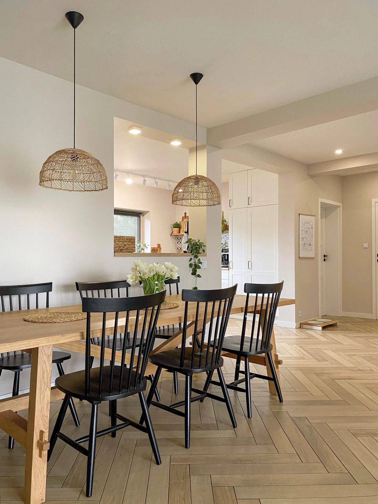 Riippuvalaisin Rottinki Luonnonväri SELENGE - Image 7