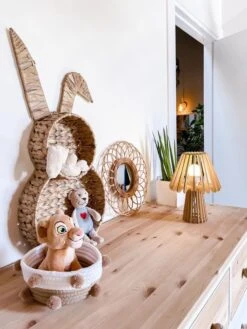 Pöytävalaisin Vaalea Puu CLYDE -Beliani undef src sa picid 828650 type whitesh image