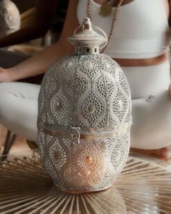 2-istuttava Bistrosetti Polyrottinki Luonnonväri/valkoinen PELLARO -Beliani undef src sa picid 831918 type whitesh image