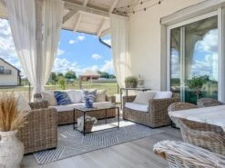 Ulkosohvasetti Rottinkinen Vaalea ARDEA 18 Ulkosohvasetti Rottinkinen Vaalea ARDEA -Beliani undef src sa picid 834438 type whitesh image 1