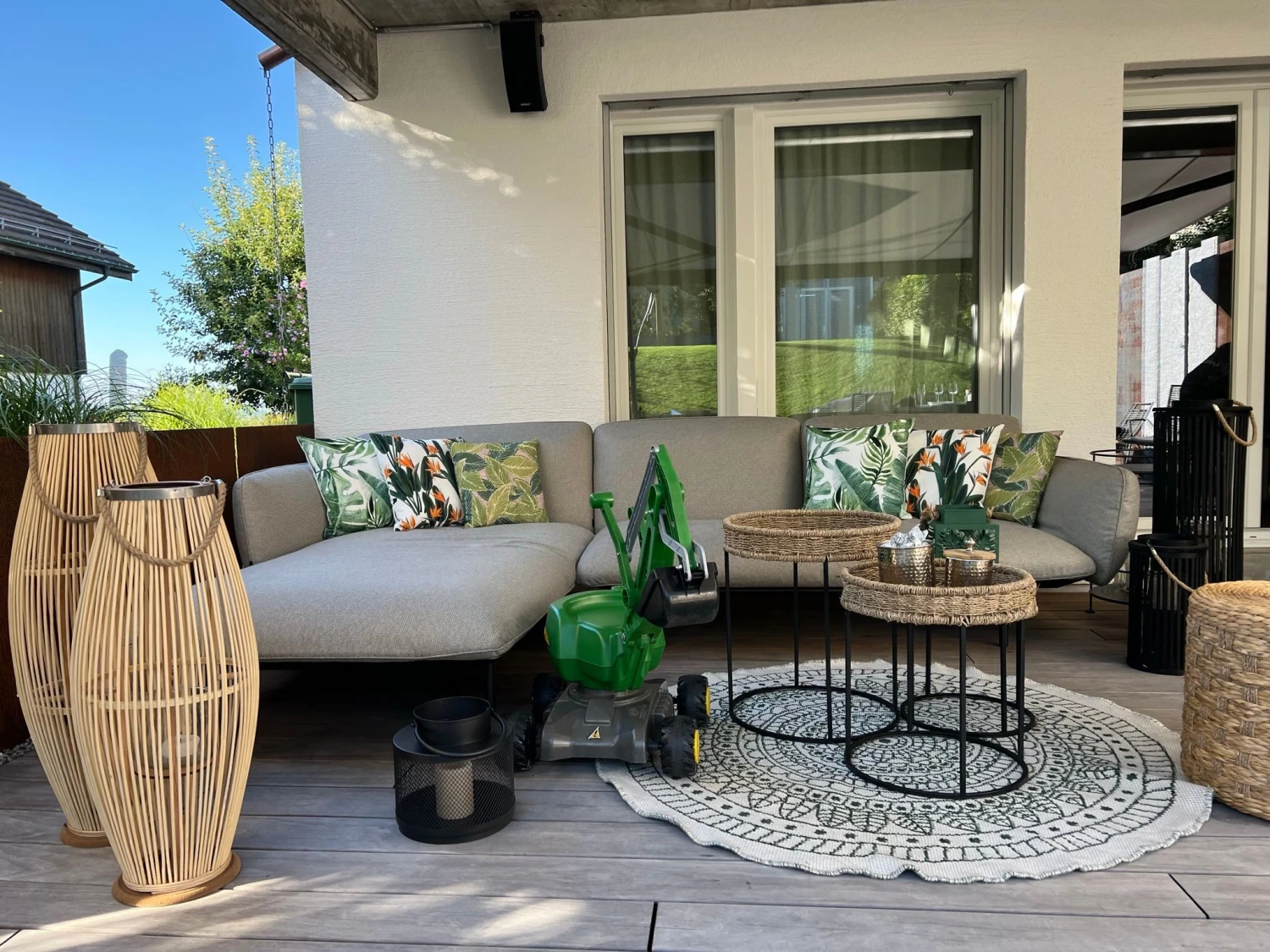 Koristetyyny Ulkokäyttöön 2kpl Setti 45 X 45 Cm Lehtikuviolla PAVELLI 4 Koristetyyny Ulkokäyttöön 2kpl Setti 45 X 45 Cm Lehtikuviolla PAVELLI - Image 4