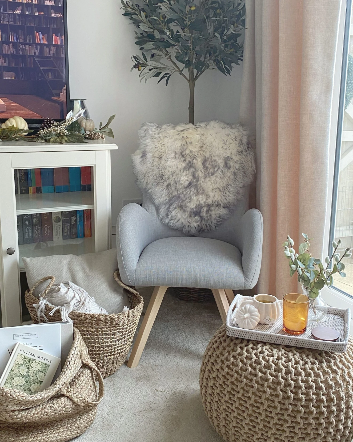 Lampaantalja Valkoinen/harmaa ULURU - Image 3