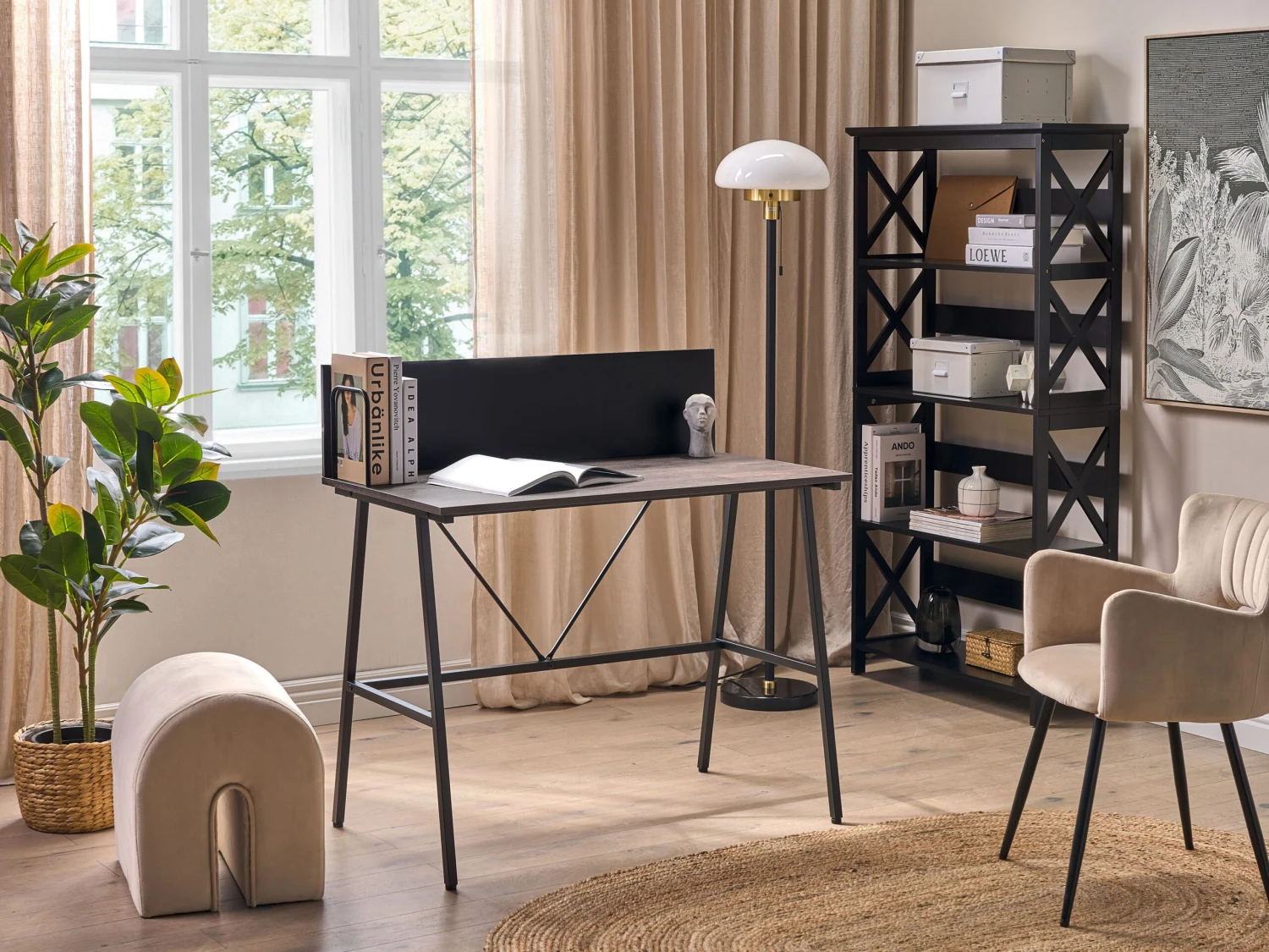 Lattiavalaisin Rauta Musta MINIJA 5 Lattiavalaisin Rauta Musta MINIJA - Image 5